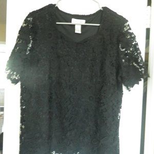 Short sleeve top, large, Damons and Drapers, never worn, black color